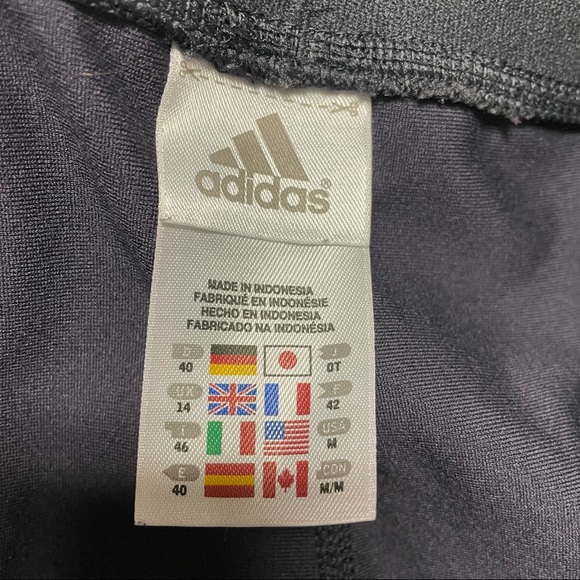 BUNDLE: 2 Adidas wide leg capri leggings/pants - Picture 7 of 12